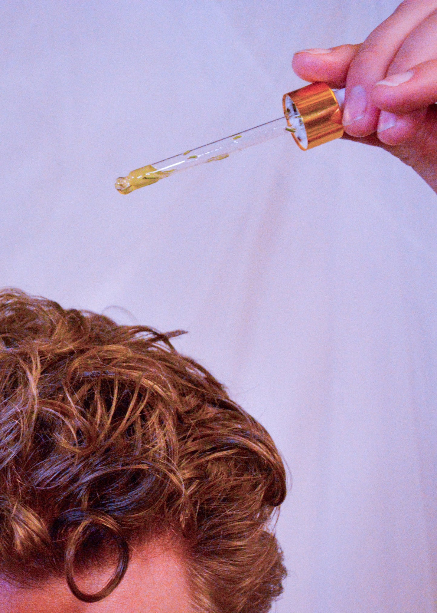 ROSEMARY AND ASHWAGANDHA HAIR GROWTH OIL.